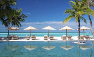 Signapore 2 Nights, Malaysia 4 Nights offer 2